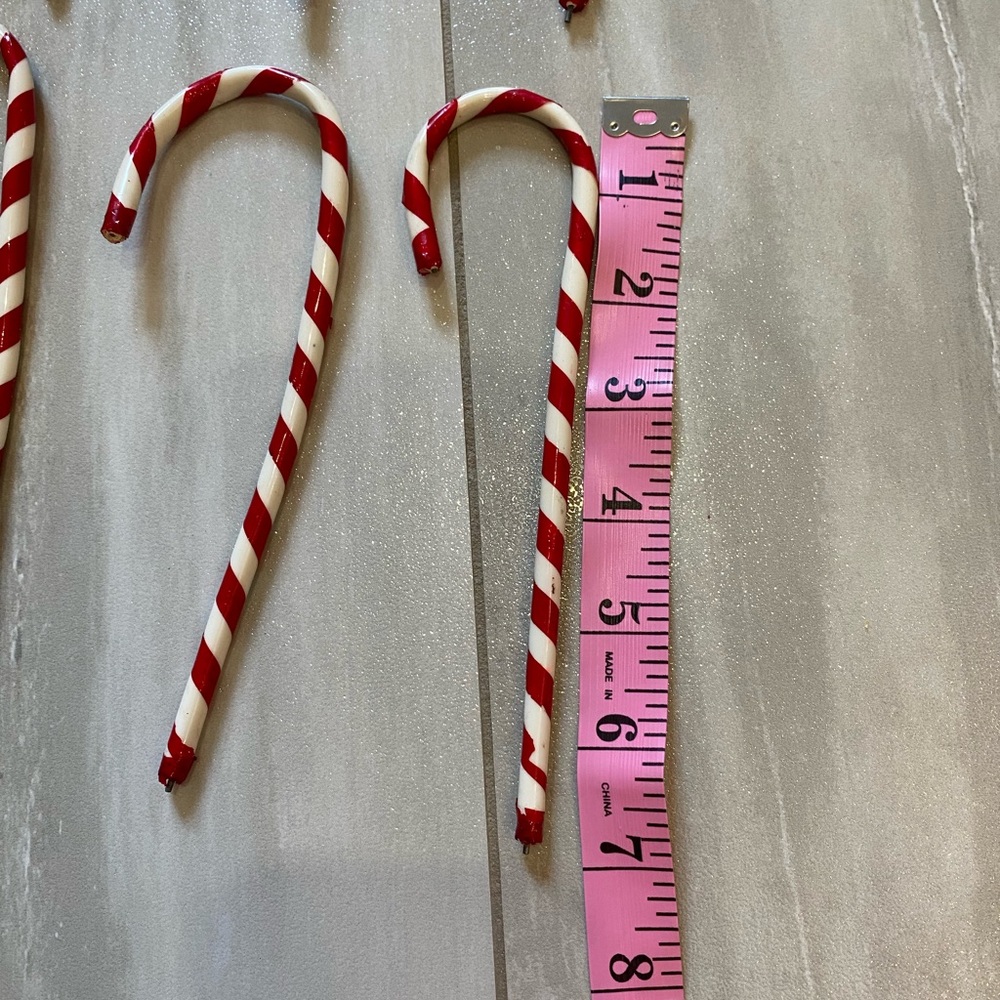 Bundle of 11 Plastic Vintage Candy Canes for Christmas Tree, Wreaths or Garland - Picture 8 of 8